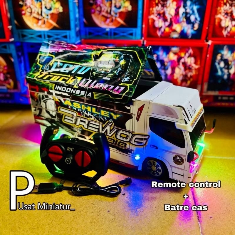 Miniatur truk oleng, mainan truk oleng, truk oleng remote control, ful lampu dan charger