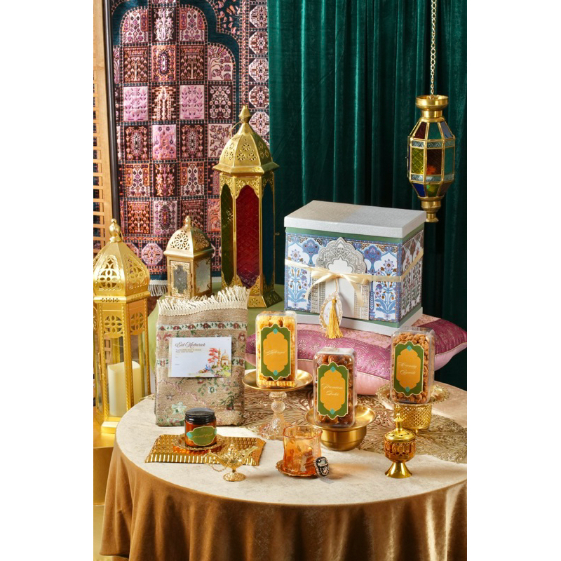 

Hampers Mecca | Hampers Lebaran Idul Fitri