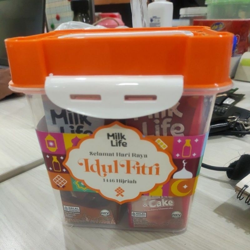 

UHT Milk Life - Edisi Hari Raya Idulfitri - Free Container