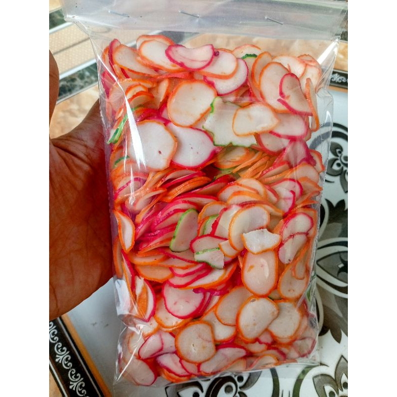 

krupuk pelangi mentah 250 gram