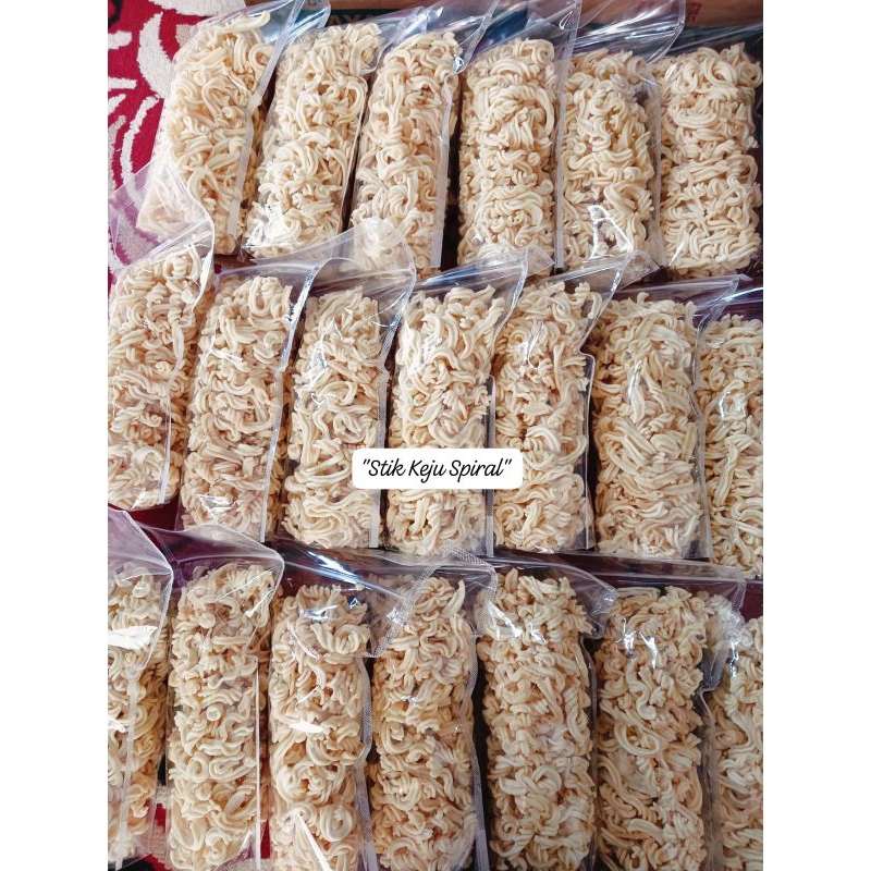 

kue lebaran stik keju spiral