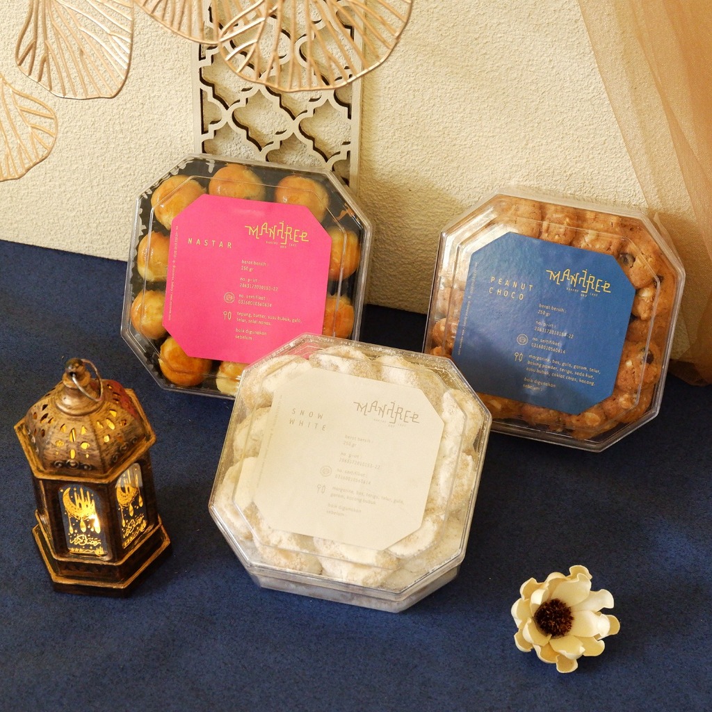 

Manaree Bakery Paket Cokies Premium - Fatimah (Nastar, Snow White, Peanut Choco