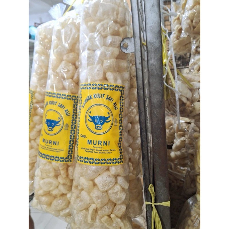 

Kerupuk Kulit Sapi Rambak Solo Premium 250 gram 1 Bal