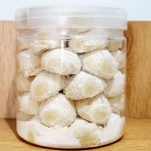 

KUE KERING PUTRI SALJU 350 GRAM