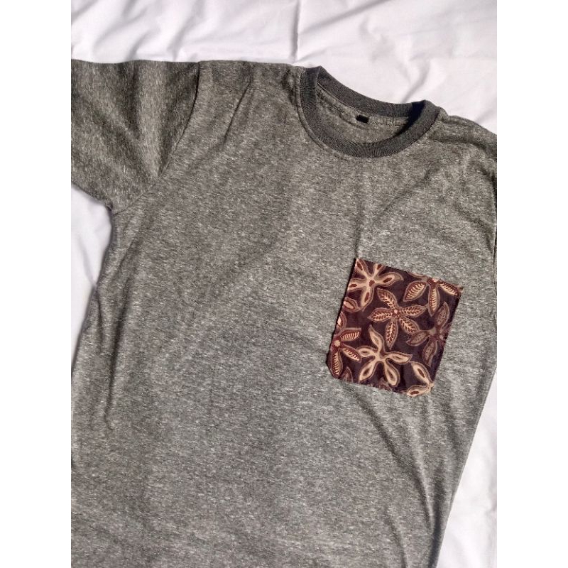 KAOS DISTRO BATIK / KAOS BATIK