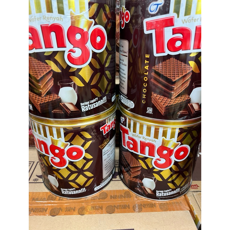 

Tango wafer kaleng 240gr