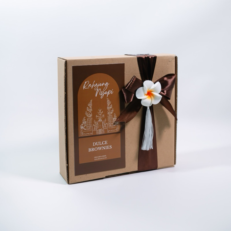 

BISA REQ TANGGAL KIRIM | DYNAMITE HAMPERS NYEPI