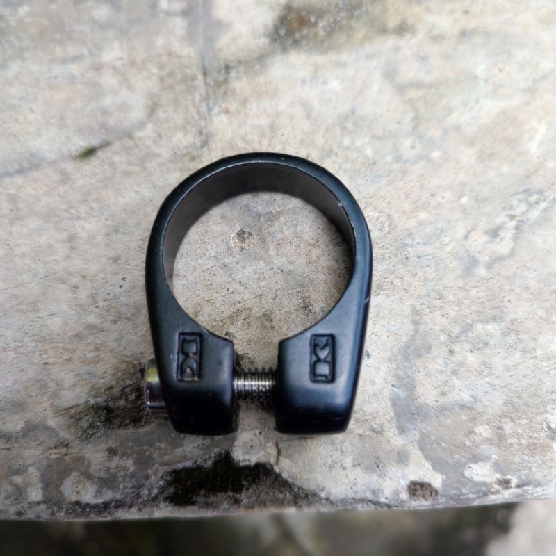 kona race light seat clamp dog collar vintage mtb gravel commuter touring bike
