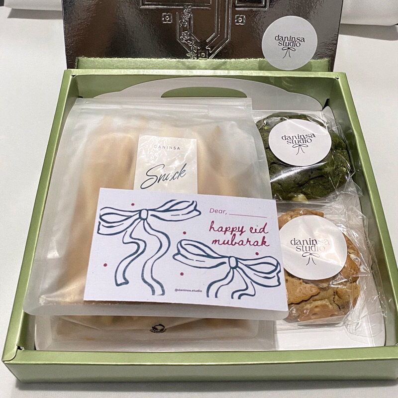 

EID Hampers - Joy in a Box