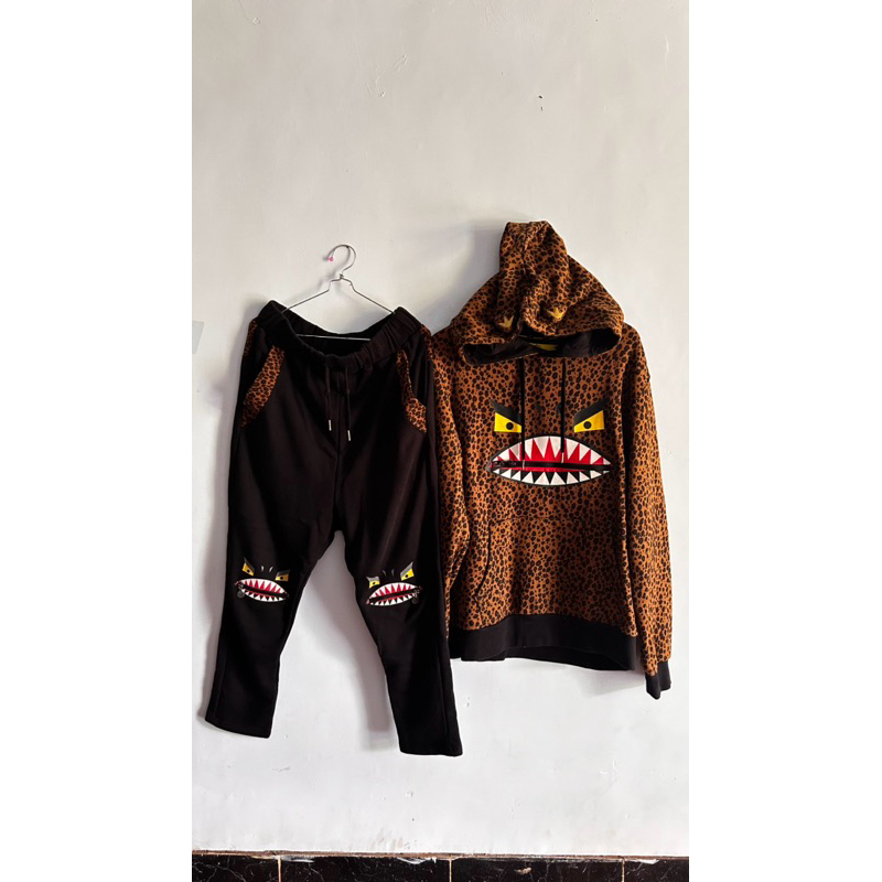 Set elstinko Leopard dewasa ( Likenew )