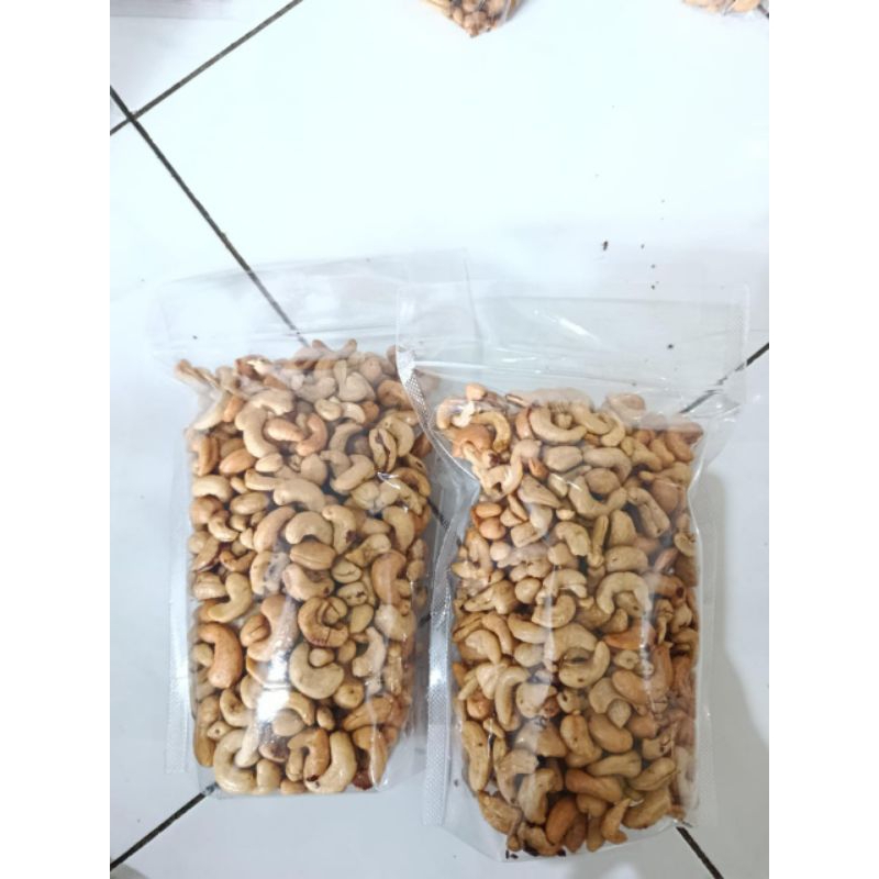 

Kacang Mente 500 gr