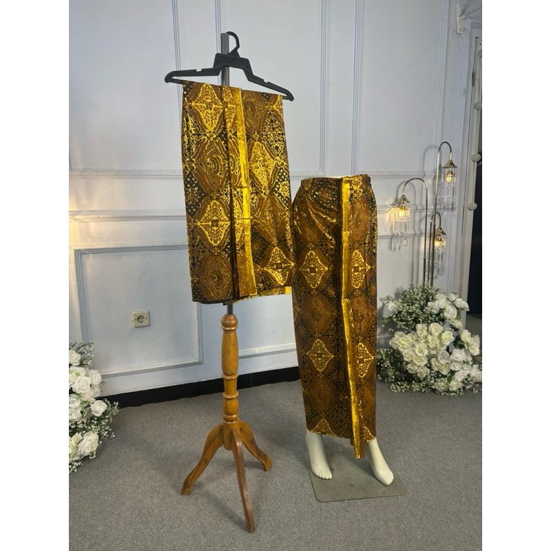 [Sepasang] rok jarik Wiru prada untuk pengantin