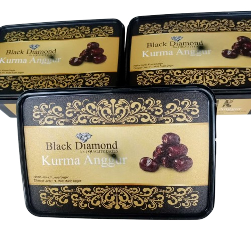 

Kurma Madu Black Diamond Mika 500 gram