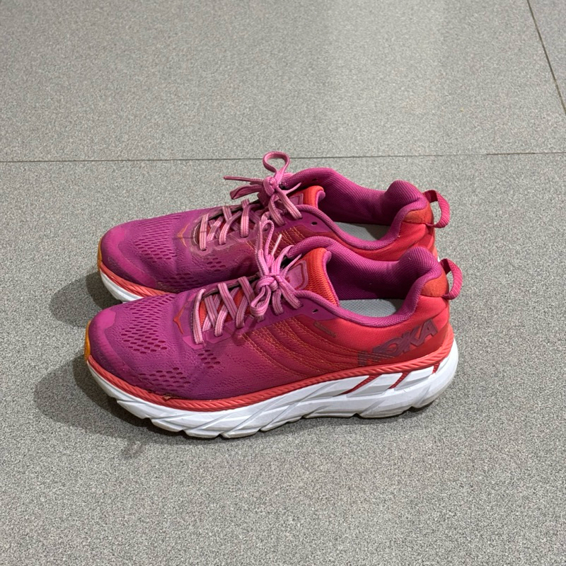 Sepatu Lari Hoka One One Clifton 6