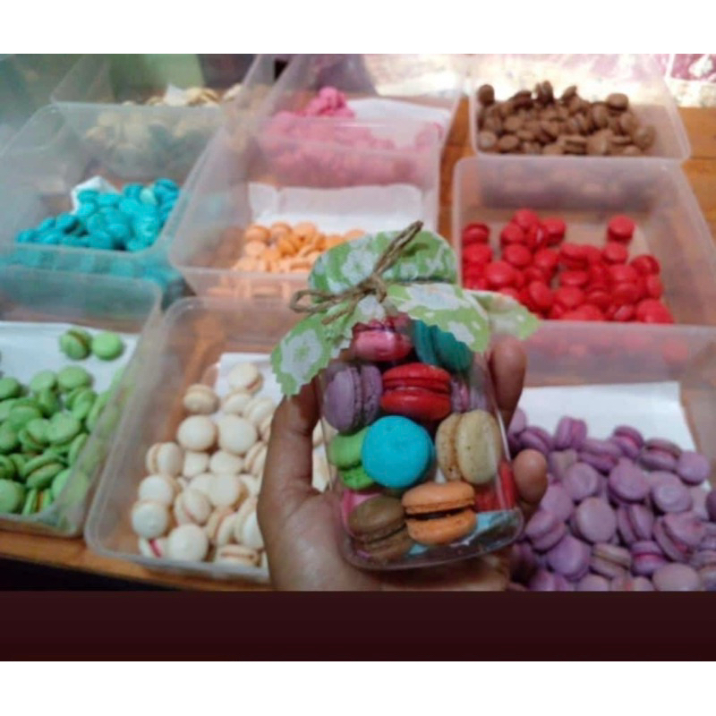 

macaron almond isi 25pcs