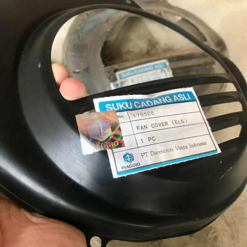 Tutup Magnet Vespa Original Nos Danmotor Biru