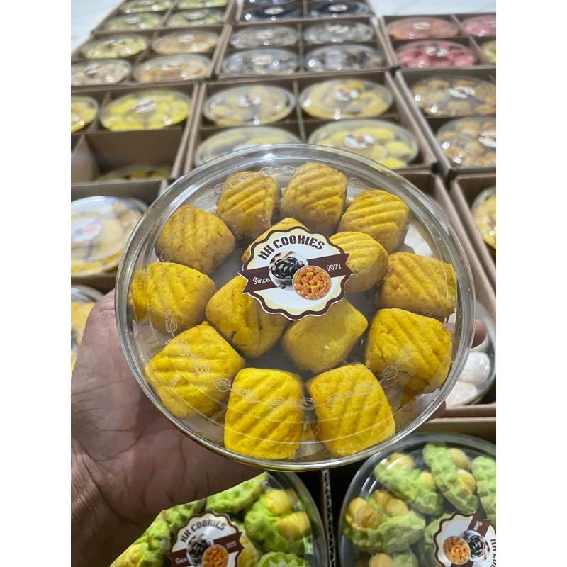 

kue kering lebaran / nastar / semprit, putri salju/ tart lebaran