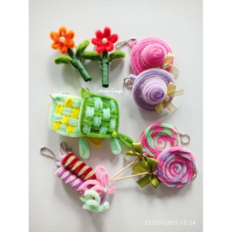 

Paket Amplop Lebaran Kawat Bulu