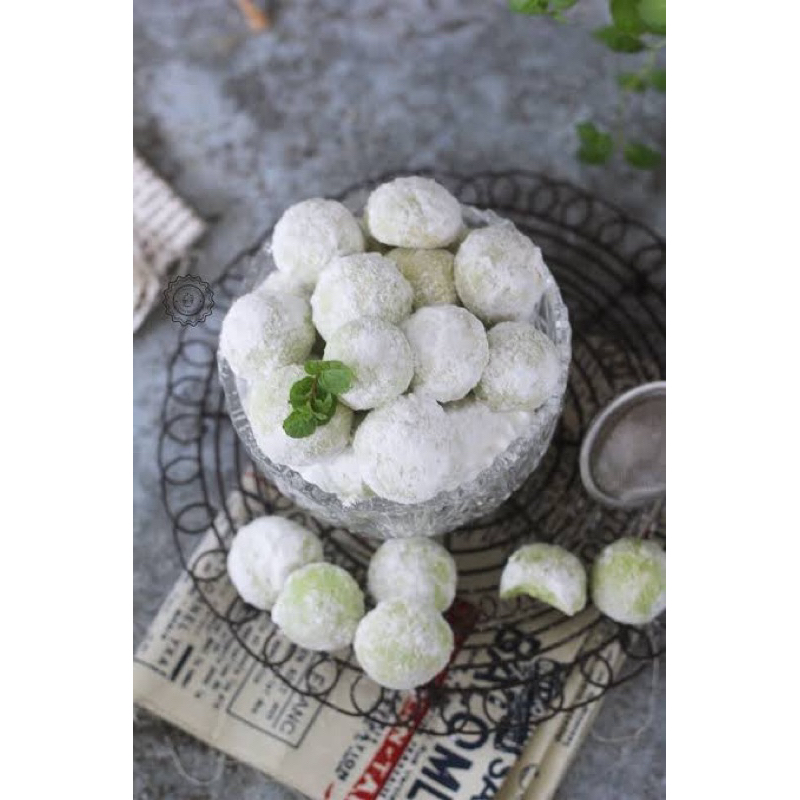 

Pandan Snowball