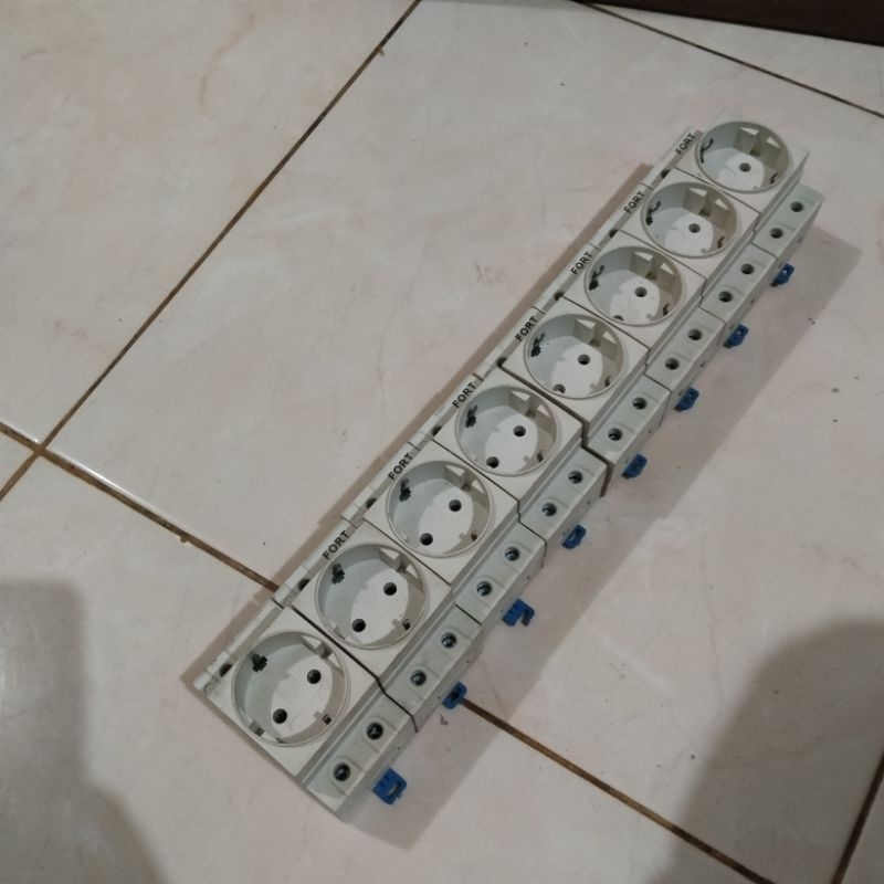 steker panel 16 A EWIG & FORT