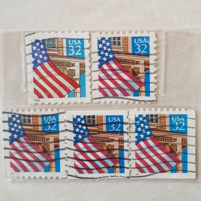 

(A) Perangko USA Flag Over Porch Issue Tahun 1995-1997 set 5pcs