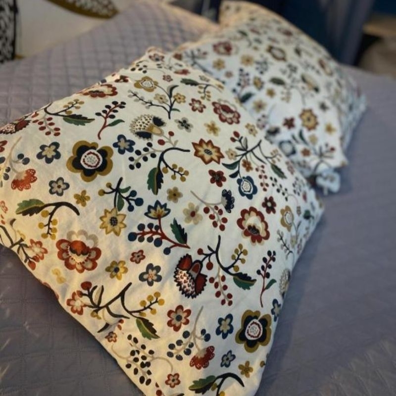 IKEA BRUNÖRT Lace Pillow Cover, Multicolour isi 2 pieces (Preloved Like NEW) / Sarung Bantal Sofa IK