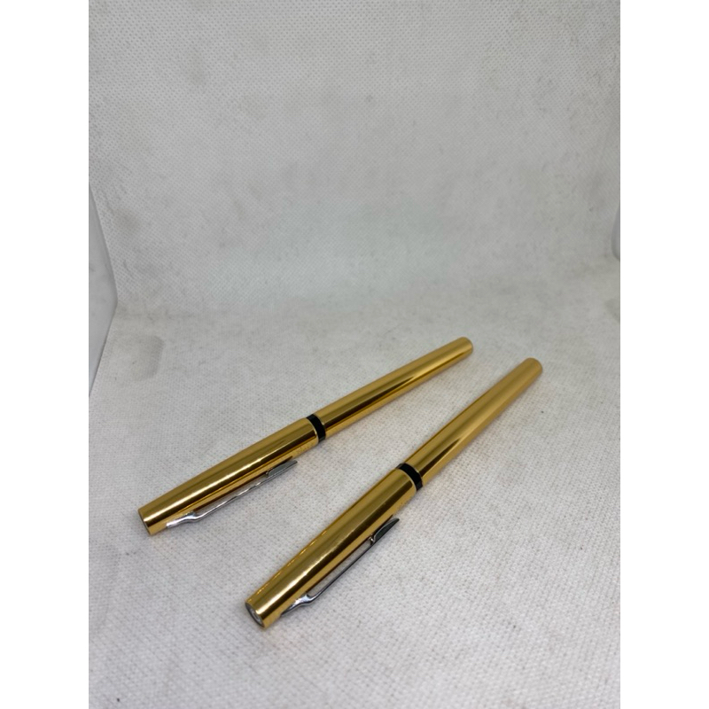 

PULPEN GOLD PENTEL RS3 JAPAN (selongsong saja)