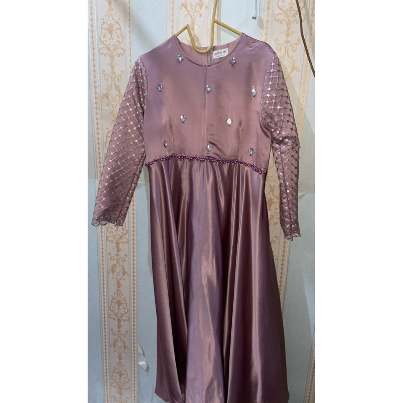 Raya dress by Puthic