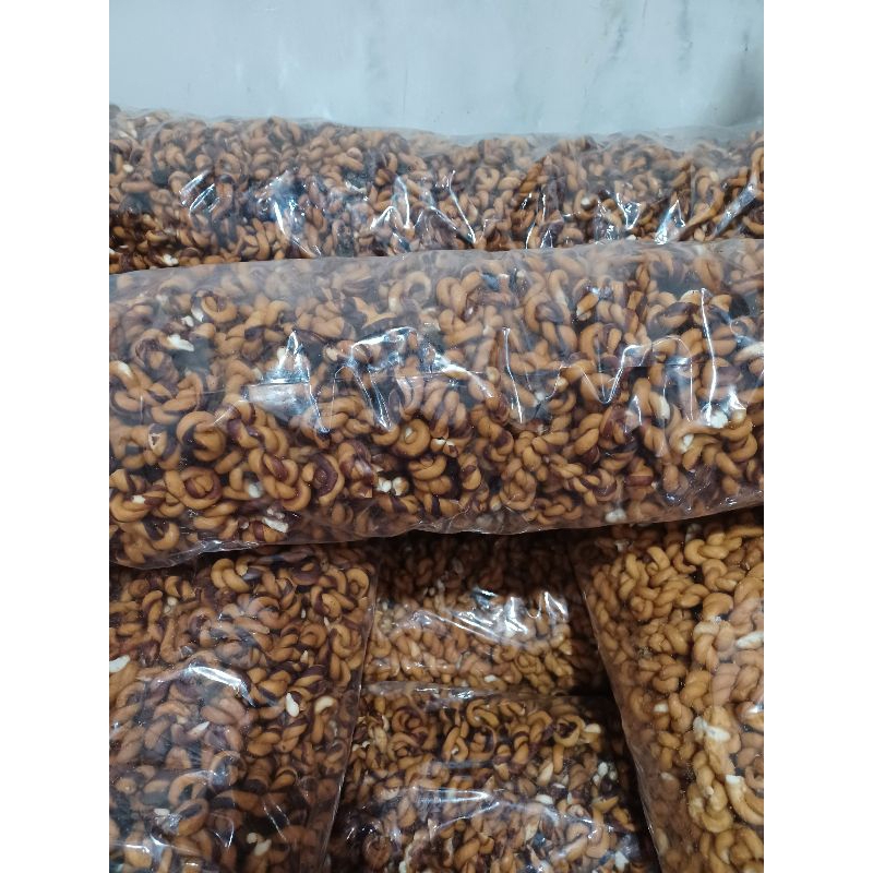 

untir untir / pluntir 1.8kg