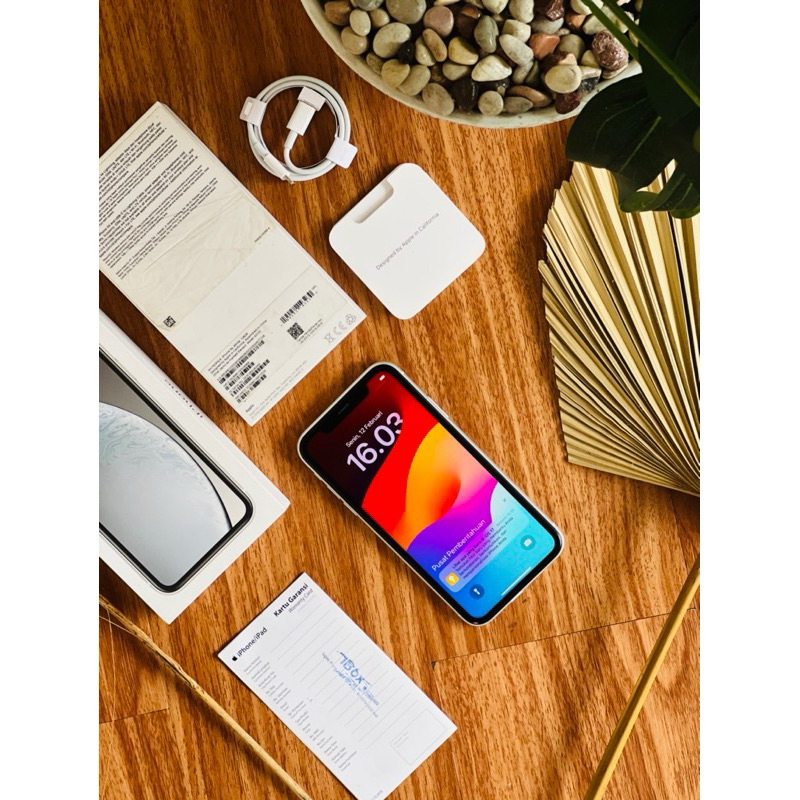 Iphone Xr 128gb ex iBox indonesia bebas blokir imei