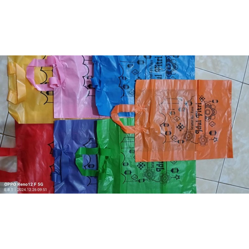 Plastik Lebaran Idul Fitri / Tas plastik hantaran lebaran ukuran 30cm x 40cm isi 50 pcs, Bahan Tebal