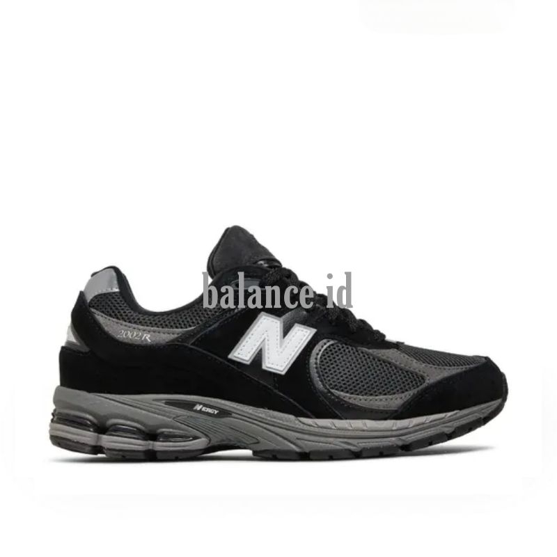 Sepatu Sneakers N Balance 2002 R - Black Grey