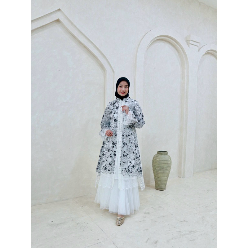 SarahDewanto Dress Tile Karet White