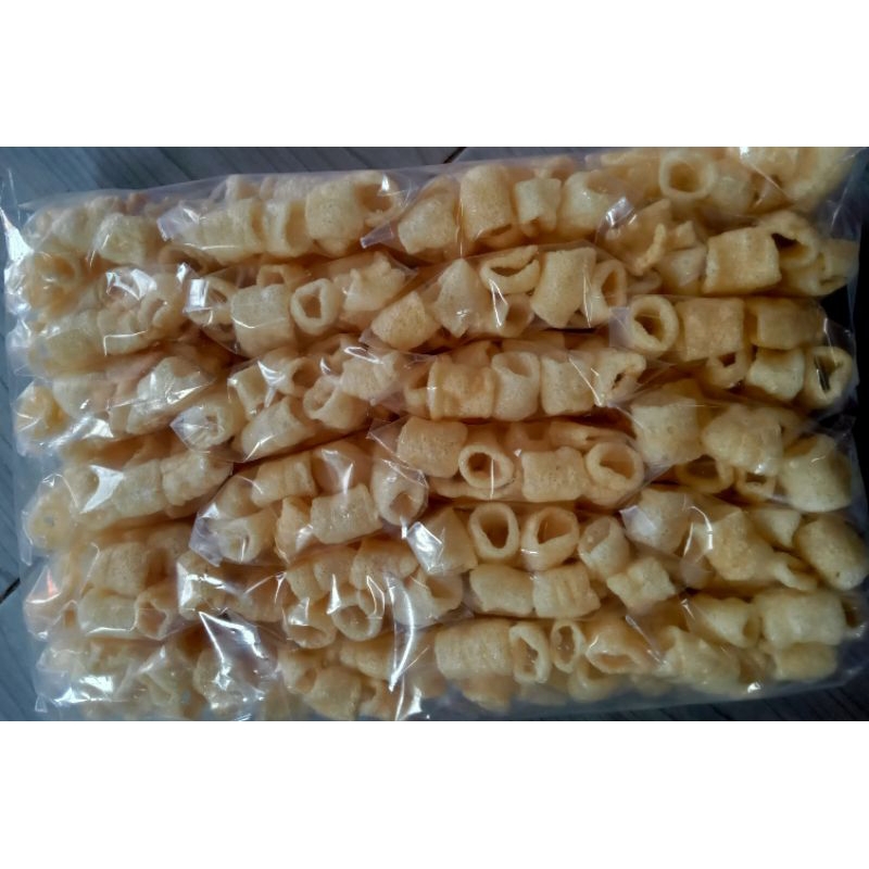 

kerupuk makaroni ringgo(1 pack isi 24pcs)eceran 500//kerupuk grosir/