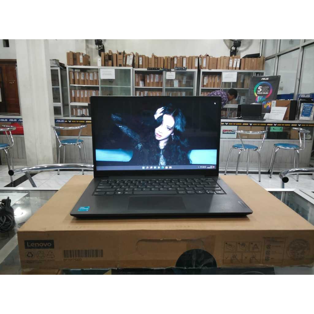 Laptop Murah Lenovo V14 G2 ITL i3 Gen 11 Ram 8gb SSD 256gb 14" FHD