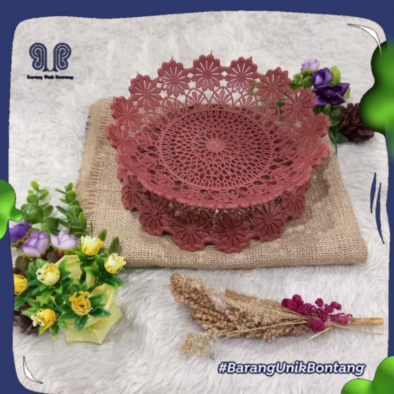 PIRING ROTAN PLASTIK COKLAT KECIL