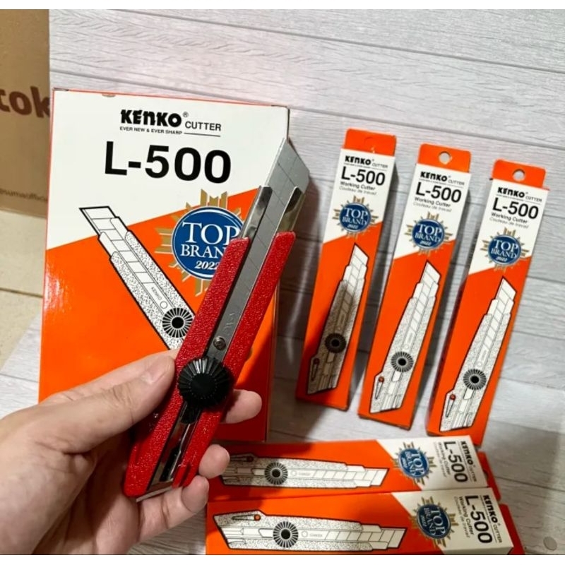 

Pisau Cutter Kenko L500