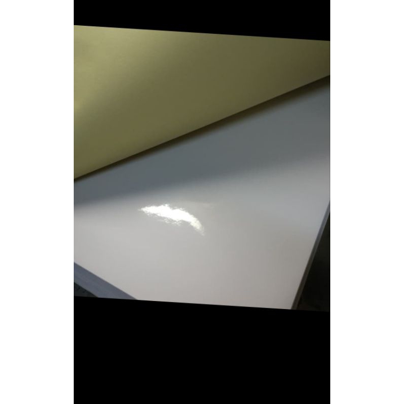 

kertas stiker glossy/ stiker mengkilap /stiker chromo A4 isi 100 lembar