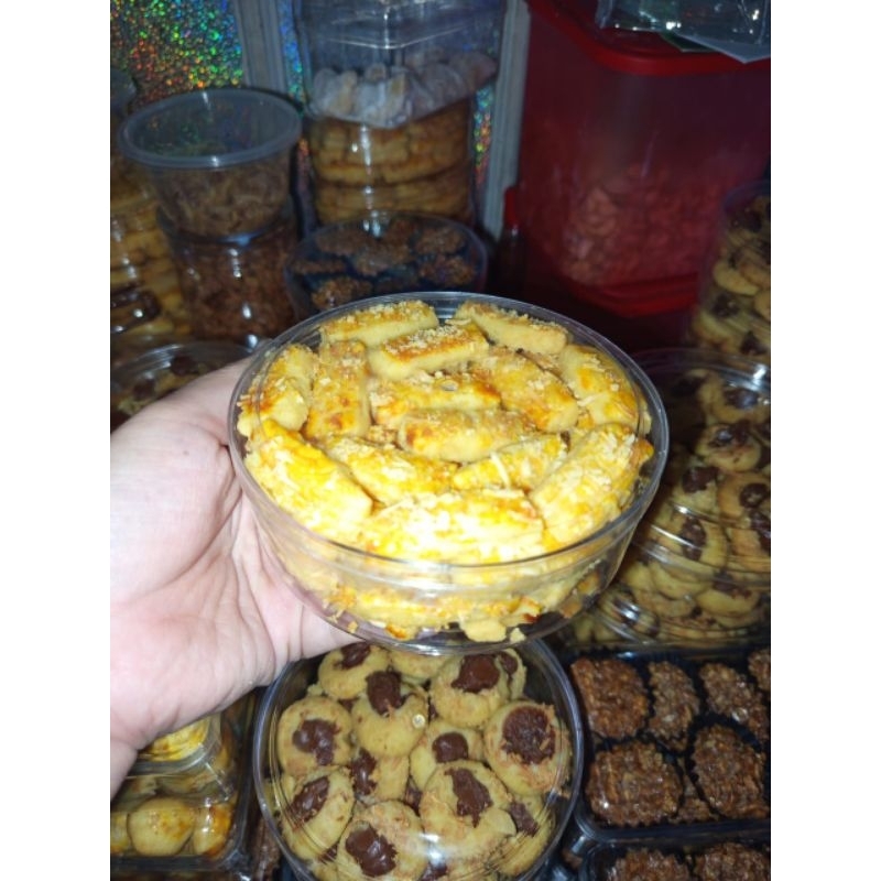 

kue kering castenggel keju