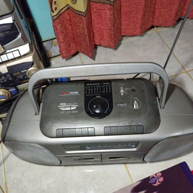 Radio Tipe Kompo Polytron Mega Bass PSC-424KW Radio Langka Suara Bass Empuk, Tampilan Mempesona