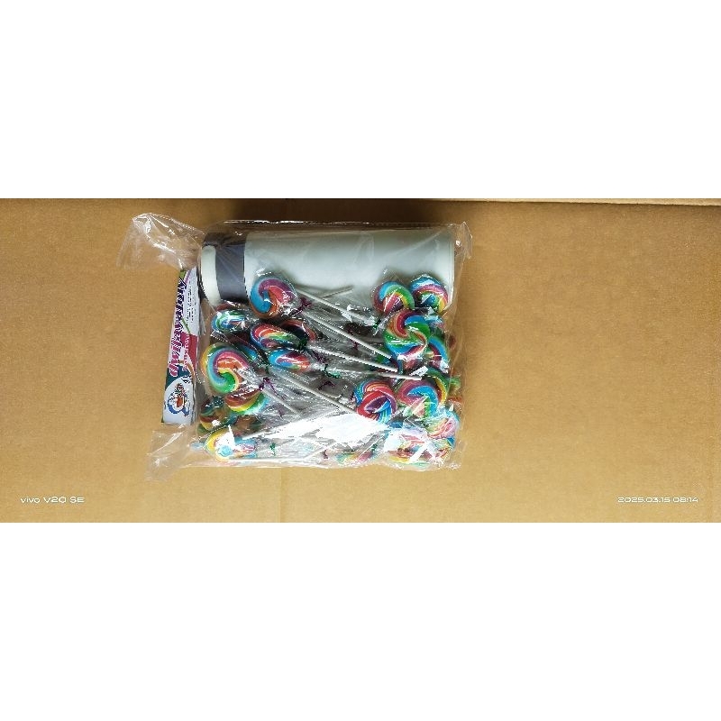 

Permen lolipop tambler isi 60pcs(botol minuman)