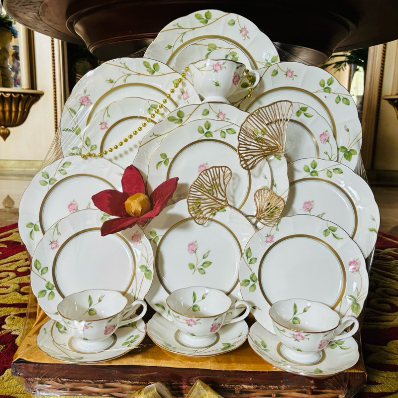 Hampers Parcel Dinner Set Narumi Rosy Lane Mewah Cantik