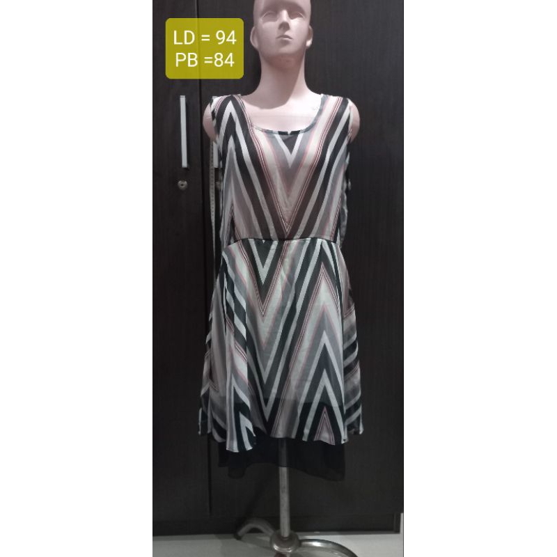 Preloved - Dress Remaja Sifon Chic Simple