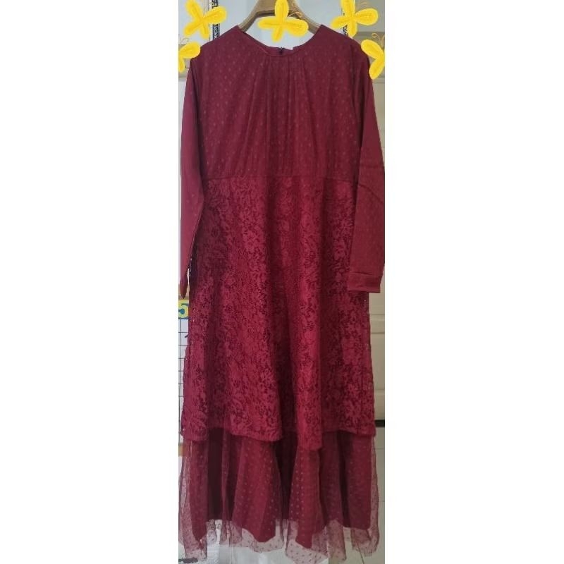 dress gamis perpaduan brokat dan renda warna merah