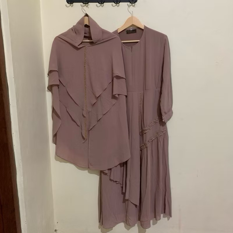 Gamis Syari Set Hijab / Set Syari Butik by Tasya Collection / Gamis syari butik murah / gamis syari 