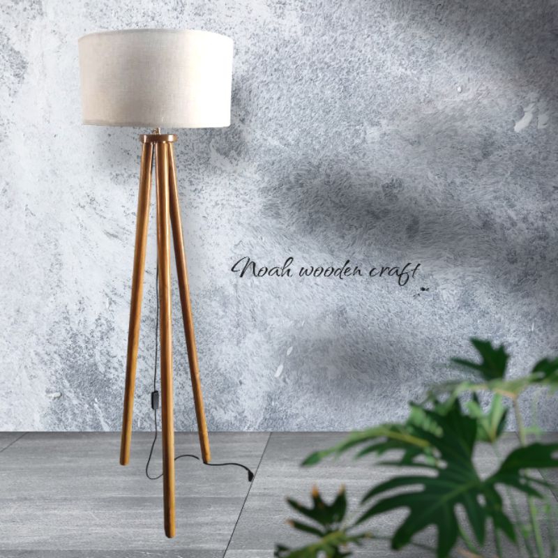 Standing Lamp/Lamp Table/Lampu Sudut Bahan Kayu Jati Grade A Bisa Custom Warna Kap Dan Kayu
