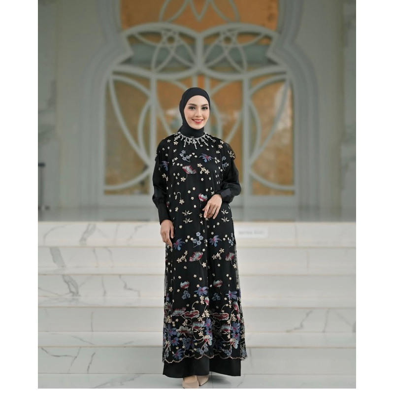 Teratai dress by vanilla hijab