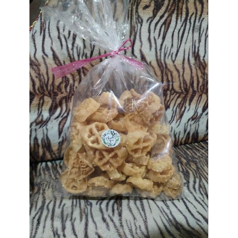 

kembanggoyang