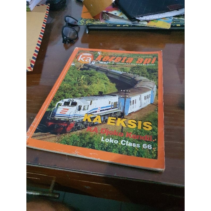 Majalah Kereta Api Edisi 33, April 2009