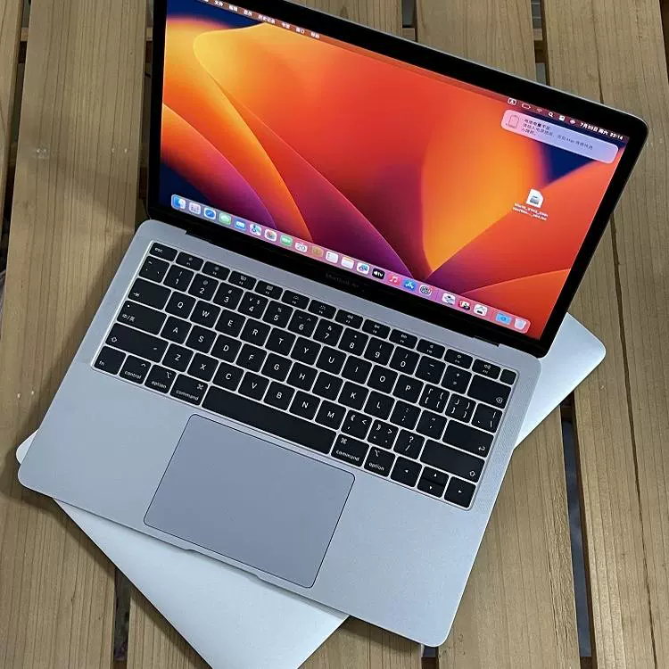 Apple Laptop Macbook Pro 2017 13.3inch Core i5/i7 Ram 8GB 16GB SSD 256GB 512GB Original